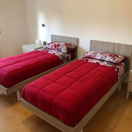 Appartamento A Casa Di Tamy Fabriano Extérieur photo